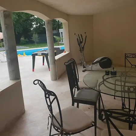 Maison Calme Et Spacieuse